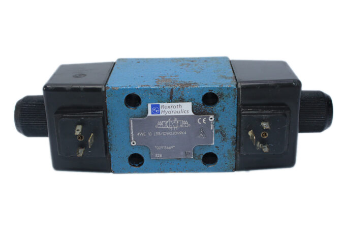 REXROTH R900915669 DIRECTIONAL CONTROL VALVE 4WE10L33/CW230N9K4 - Image 3