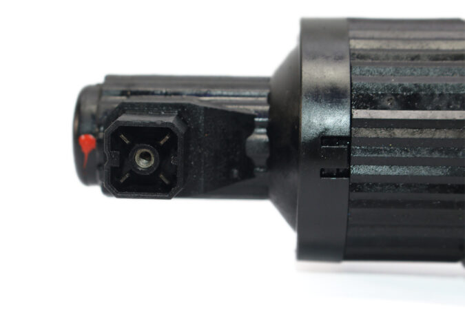 REXROTH R900954101 PROPORTIONAL DIRECTIONAL VALVE 4WRE 10 E50-22/G24K4/V - Image 4