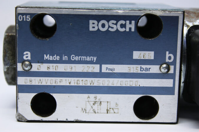BOSCH 0 810 091 222 DIRECTIONAL CONTROL VALVE 081WV06P1V1010WS024/00D0