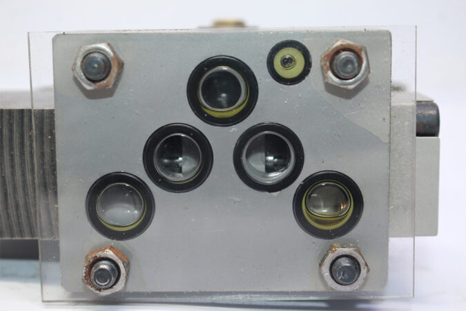 REXROTH 4WS2EE10-40/60B2-140Z8B/M SERVO DIRECTIONAL VALVE - Image 9