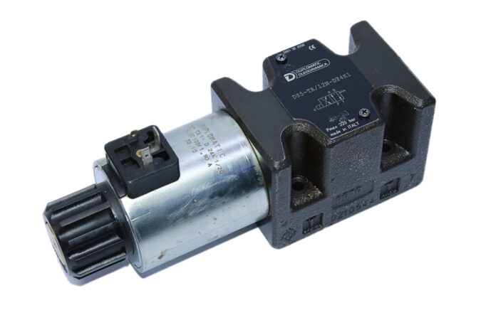 DUPLOMATIC DS5-TA/12N-D24K1 DIRECTIONAL CONTROL VALVE