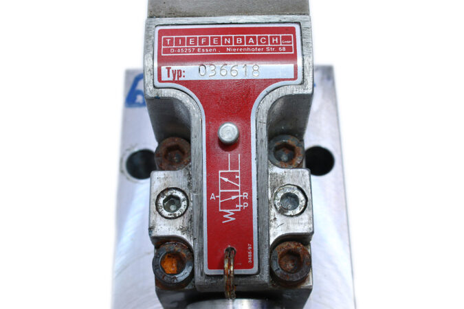 TIEFENBACH 36618 CONTROLLED PILOT DIRECTIONAL SEAT VALVE HFA 006746 - Image 4