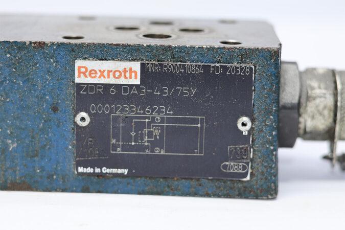 REXROTH R900410864 PRESSURE REDUCING VALVE ZDR6DA3-43/75Y