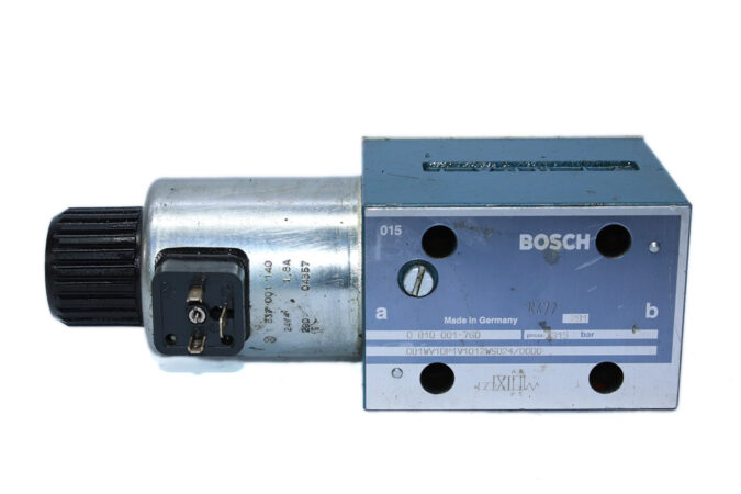 BOSCH 0 810 001 760 DIRECTIONAL CONTROL VALVE 081WV10P1V1012W5024/00D0 - Image 3