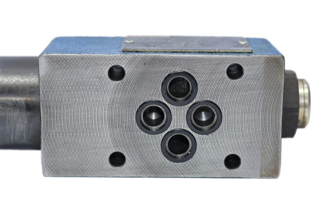 REXROTH R900413241 PRESSURE REDUCING VALVE DR6DP2-53/75Y - Image 4