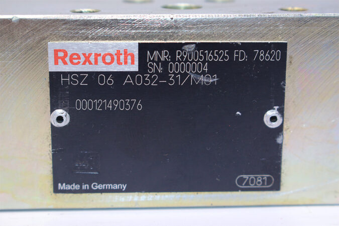 REXROTH R900516525 SANDWICH PLATE HSZ06A032-31/M01