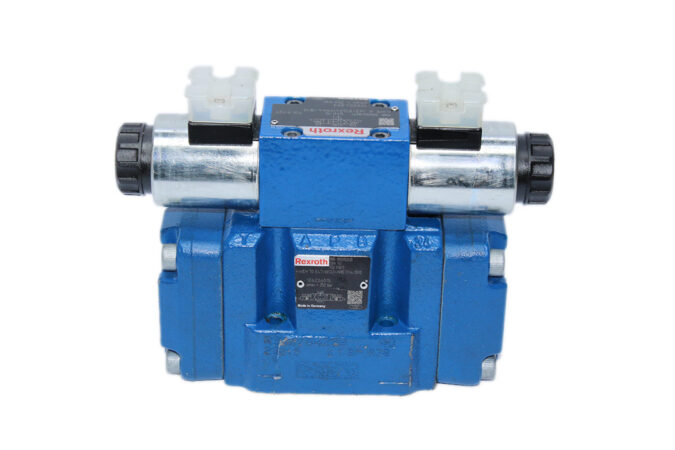 REXROTH R900548271 DIRECTIONAL CONTROL VALVE R900952630 - Image 5