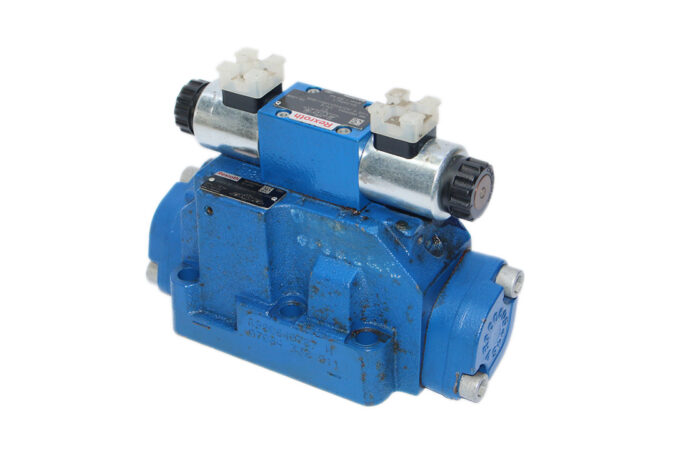 REXROTH R900901045 DIRECTIONAL CONTROL VALVE R900918440 - Image 6