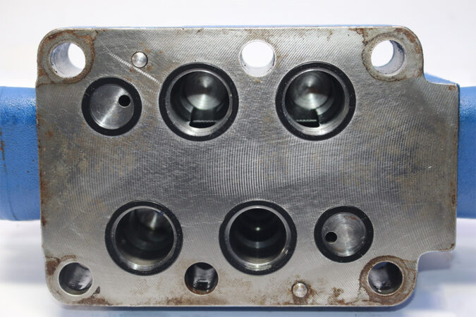 REXROTH R900901045 DIRECTIONAL CONTROL VALVE R900918440 - Image 7