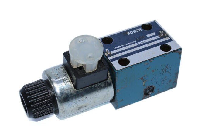 REXROTH 0 810 091 225 DIRECTIONAL CONTROL VALVE 081WV05P1V1011WS024/00D11