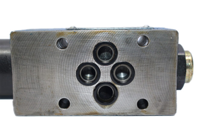 REXROTH R900458990 PRESSURE REDUCING VALVE DR6DP1-53/150YM - Image 4