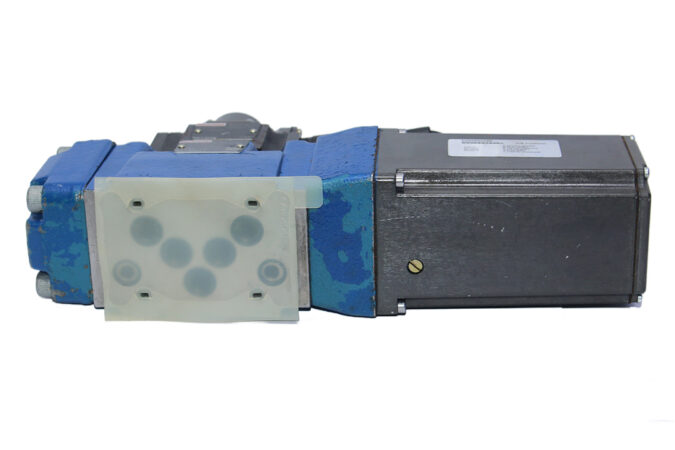 REXROTH R900874606,22/4WRDE 10-52/V PILOT VALVE R900971441 - Image 6