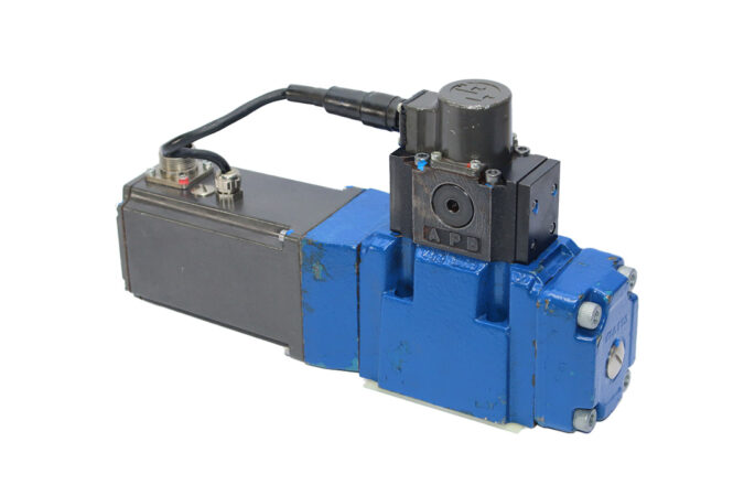 REXROTH R900874606,22/4WRDE 10-52/V PILOT VALVE R900971441 - Image 9