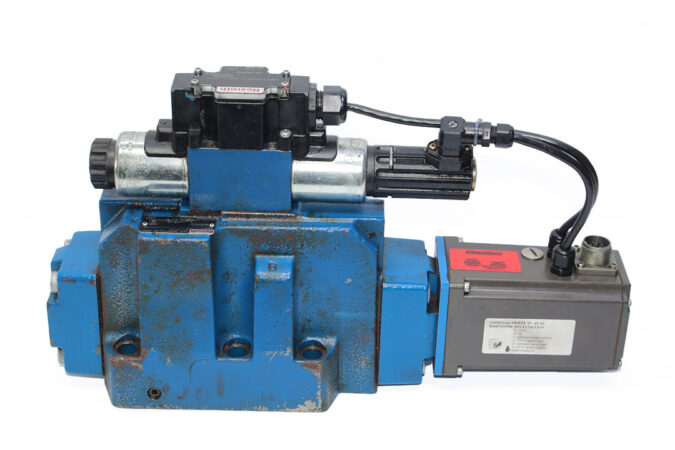 REXROTH R900891138,4WRTE-42/M PROPORTIONAL DIRECTIONAL VALVE R900977344 - Image 5