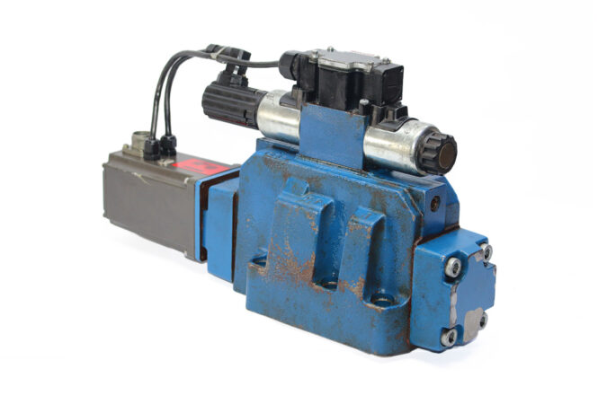 REXROTH R900891138,4WRTE-42/M PROPORTIONAL DIRECTIONAL VALVE R900977344 - Image 6