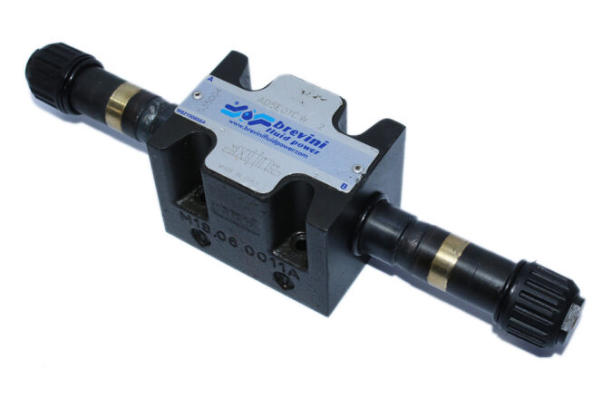 BREVINI AD5E01C W 2 DIRECTIONAL CONTROL VALVE - Image 4