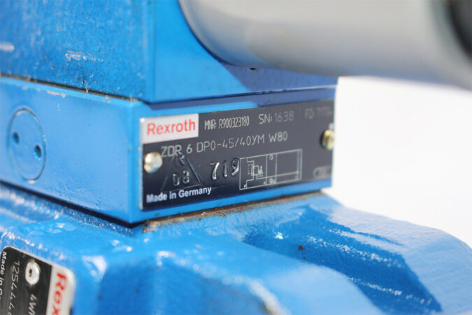 REXROTH R900972654,4WRAP 6 W7-04-30=G24K4/M=00 PROPORTIONAL DIRECTIONAL VALVE R900617303 - Image 5