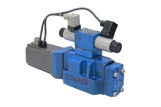 REXROTH R900972654,4WRAP 6 W7-04-30=G24K4/M=00 PROPORTIONAL DIRECTIONAL VALVE R900617303 - Image 8