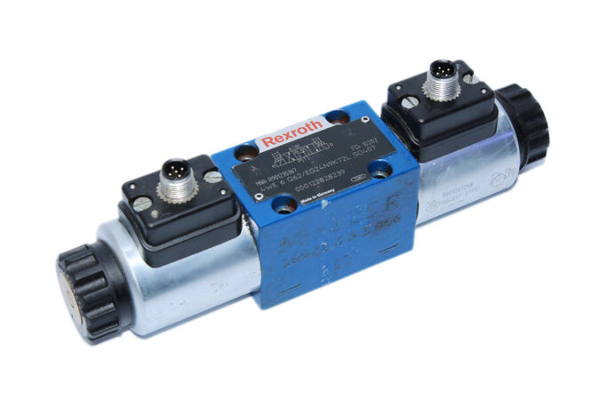 REXROTH R901235367 DIRECTIONAL CONTROL VALVE 4WE6Q62/EG24N9K72LSO407