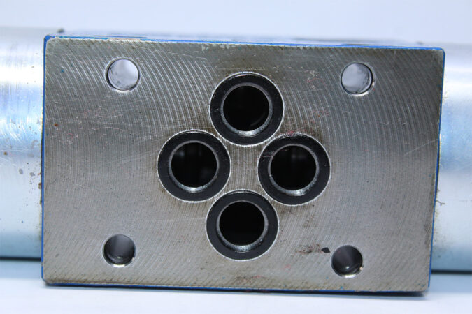REXROTH R901235367 DIRECTIONAL CONTROL VALVE 4WE6Q62/EG24N9K72LSO407 - Image 5
