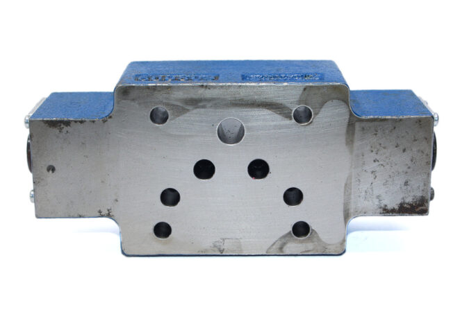 REXROTH R900517812 THROTTLE CHECK VALVE Z2FS10-5-34/V - Image 3