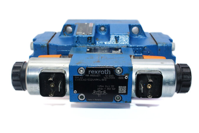REXROTH R900548271 DIRECTIONAL CONTROL VALVE R900931115 - Image 3