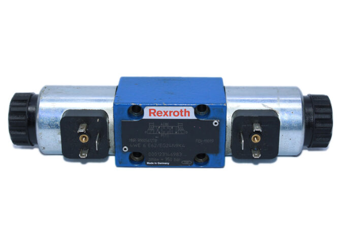 REXROTH R900561278 DIRECTIONAL CONTROL VALVE 4WE6E62/EG24N9K4 - Image 3