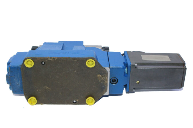REXROTH R900972658,4WRAP 6 W7-07-30=G24K4/M=00 PROPORTIONAL DIRECTIONAL VALVE R900245067 - Image 9