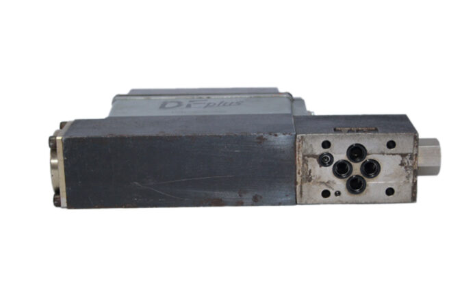 PARKER D1FPE01FC9NB00 12 Proportional Directional Control Valve - Image 7