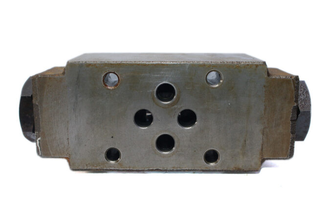 NACHI OCP-G01-W1-F-21 FLOW REGULATOR MODULAR VALVE - Image 4