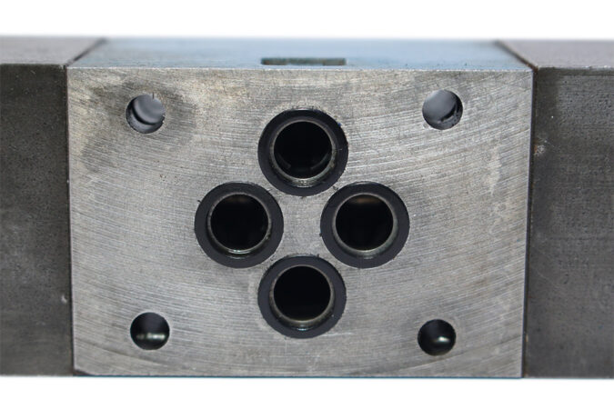 REXROTH R900408856 PROPORTIONAL PRESSURE REDUCING VALVE 3DREP 6 C-14/25A24NZ4M - Image 4