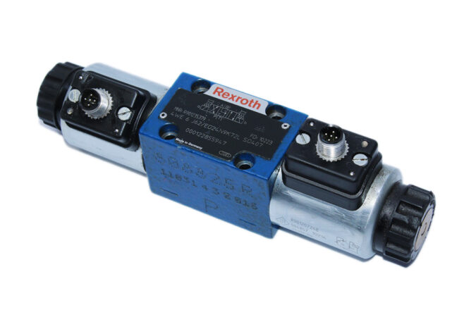 REXROTH R901235379 DIRECTIONAL CONTROL VALVE 4WE6J62/EG24N9K72LSO407 - Image 4