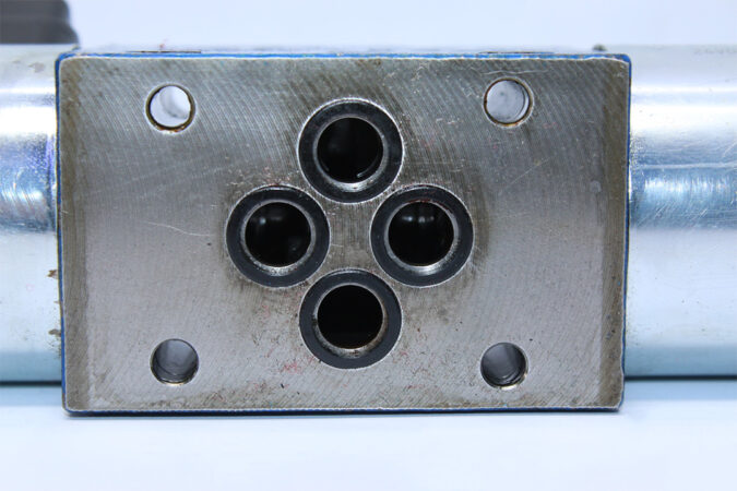 REXROTH R901235379 DIRECTIONAL CONTROL VALVE 4WE6J62/EG24N9K72LSO407 - Image 5