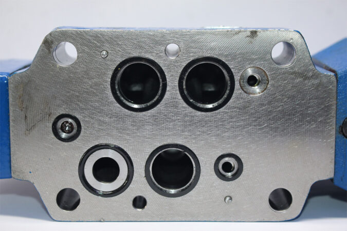 REXROTH R901325866,4WRTE-43=M=00 PROPORTIONAL DIRECTIONAL VALVE R900617390 - Image 8