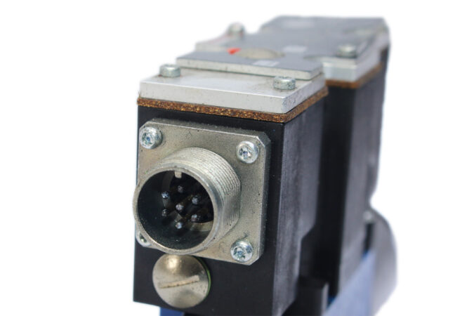 REXROTH R900958788 PROPORTIONAL PRESSURE REDUCING VALVE 3DREPE6C-20=25EG24N9K31/A1M=00 - Image 6