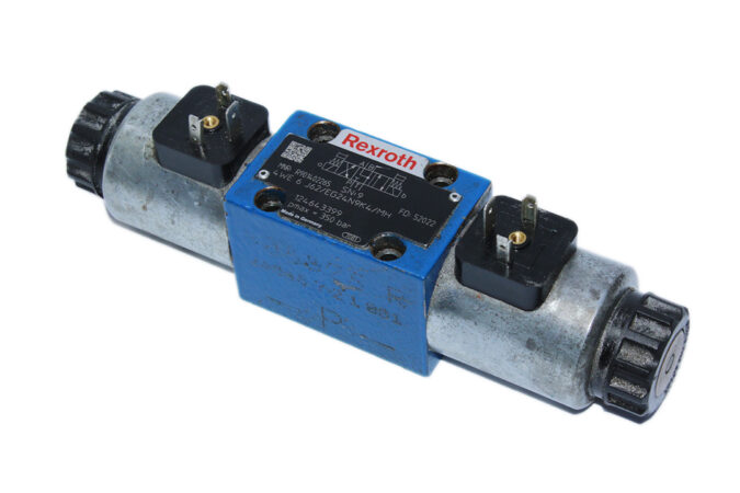 REXROTH R901402265 DIRECTIONAL CONTROL VALVE 4WE6J62/EG24N9K4/MH - Image 4