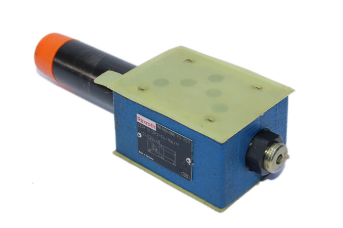 REXROTH R900410880 PRESSURE REDUCING VALVE ZDR 10 DP2-54/150YM - Image 4