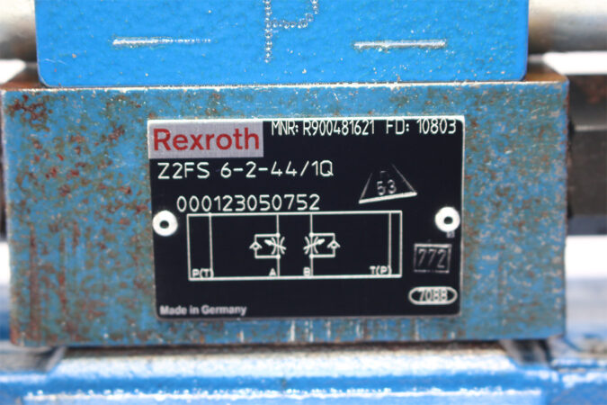 REXROTH R900548271 DIRECTIONAL CONTROL VALVE R901008828 - Image 5