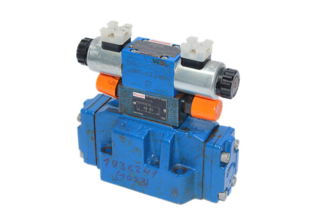 REXROTH R900548271 DIRECTIONAL CONTROL VALVE R901008828 - Image 7