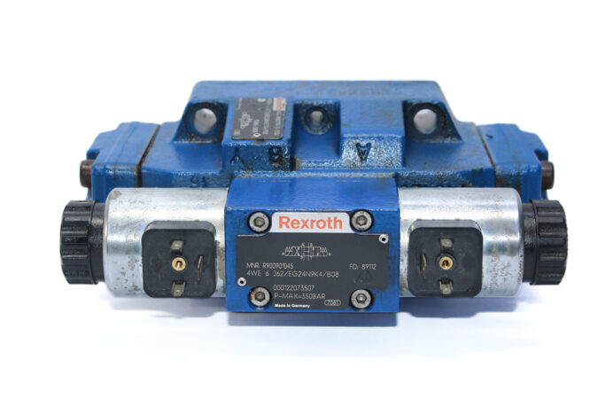 REXROTH R900927134 DIRECTIONAL CONTROL VALVE R900901045 - Image 4