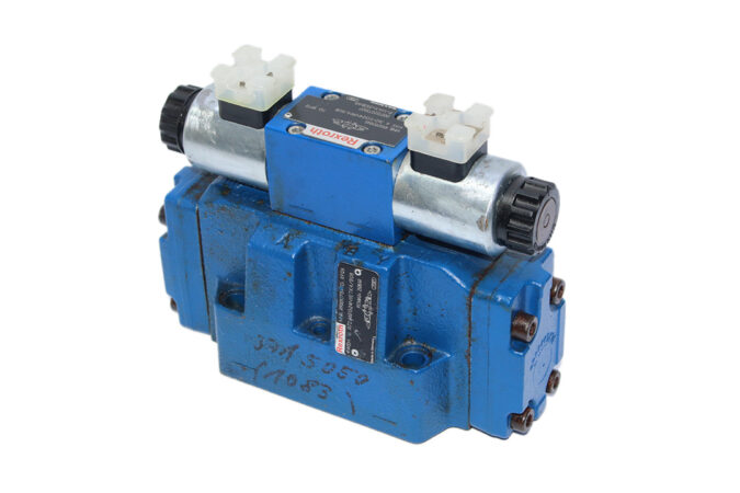 REXROTH R900927134 DIRECTIONAL CONTROL VALVE R900901045 - Image 6