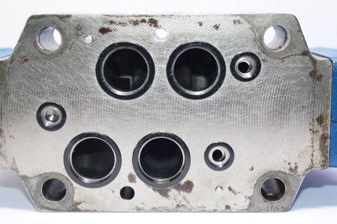 REXROTH R900927134 DIRECTIONAL CONTROL VALVE R900901045 - Image 7