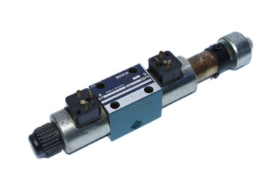 BOSCH 0 810 091 652 DIRECTIONAL CONTROL VALVE 081WV06P1V1001WS024/00SD84