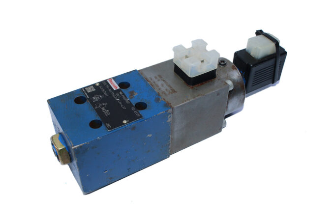 REXROTH R900391822 PROPORTIONAL PRESSURE RELIEF VALVE DBETR-10/315G24K4M-437 - Image 8