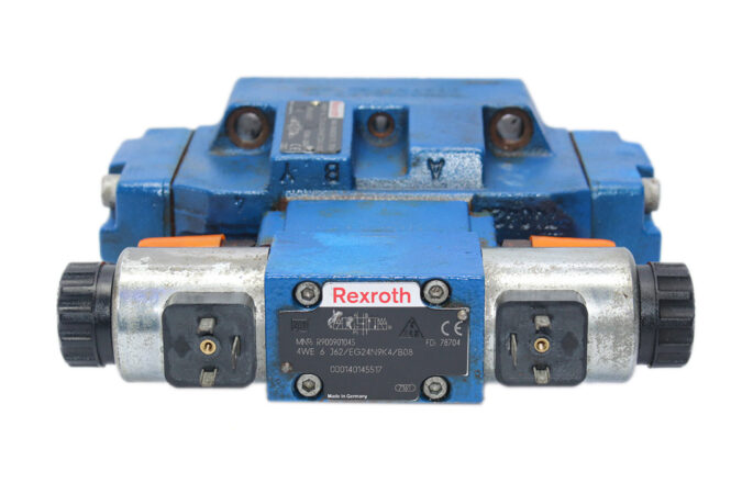 REXROTH R900901045 DIRECTIONAL CONTROL VALVE R900925367 - Image 3