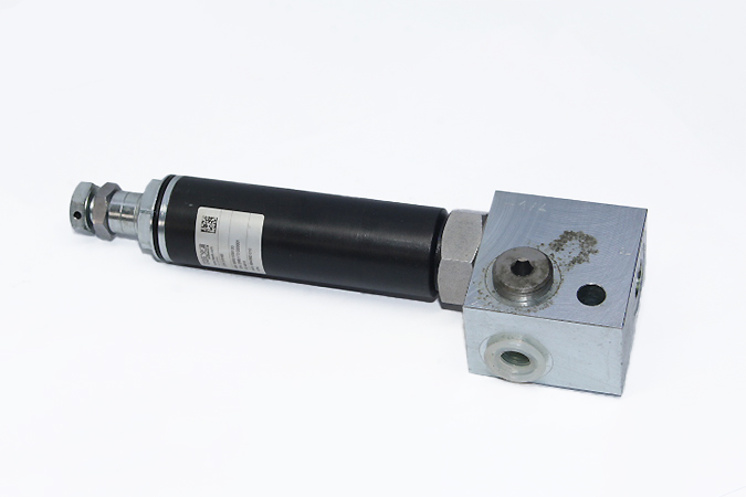 HAWE CDK3-5-60 DIRECTIONAL SEATED VALVE - Image 8