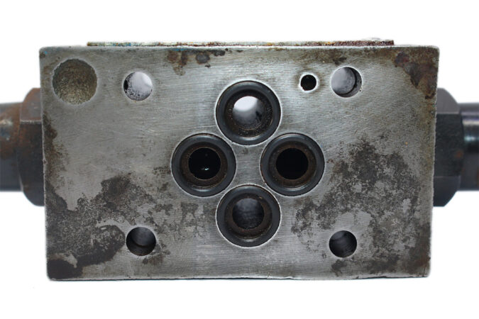 VICKERS DGMFN 3 Y A2W B2W 21 FLOW CONTROL VALVE - Image 5