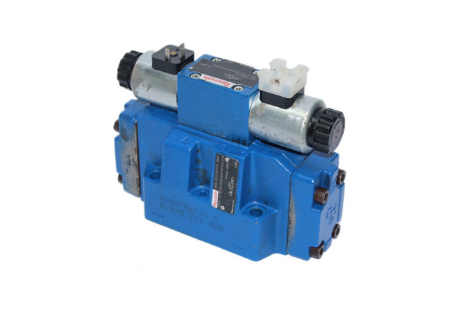 REXROTH R900976231 DIRECTIONAL CONTROL VALVE R900907727 - Image 7