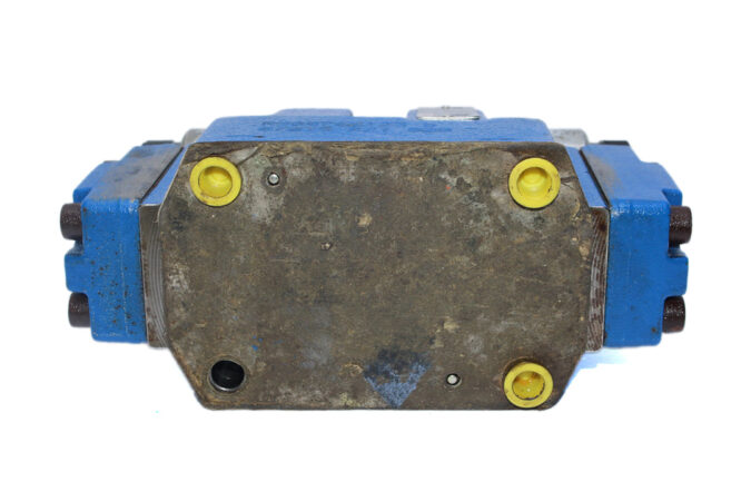 REXROTH R900976231 DIRECTIONAL CONTROL VALVE R900907727 - Image 9
