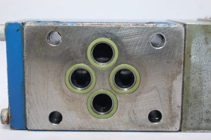 HYDAC REXROTH R901016290,4WE6D53/BG12-12NXHZ2/V SERVO VALVE R900174933,GE45B-2-A - Image 6